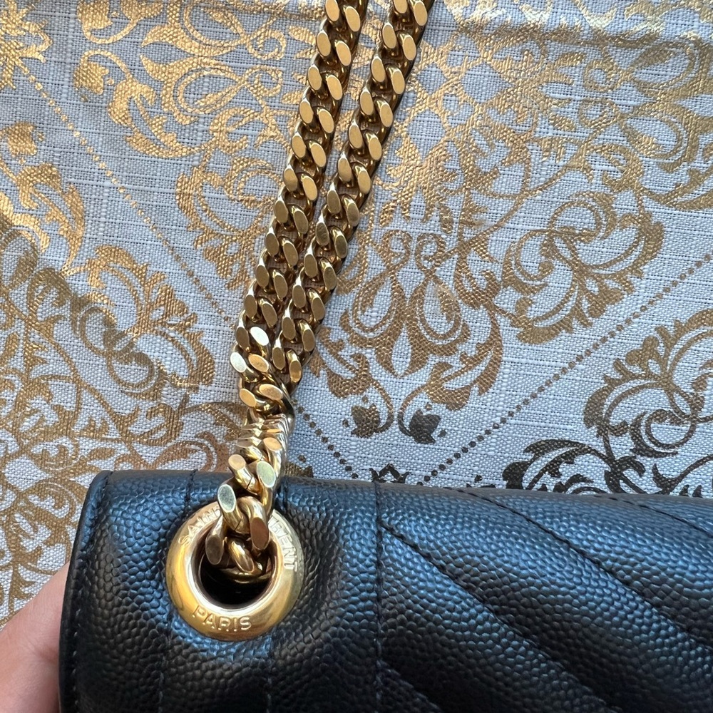 ENVELOPE LARGE BAG IN MIX MATELASSÉ GRAIN DE POUDRE EMBOSSED LEATHER - Picture 10 of 12